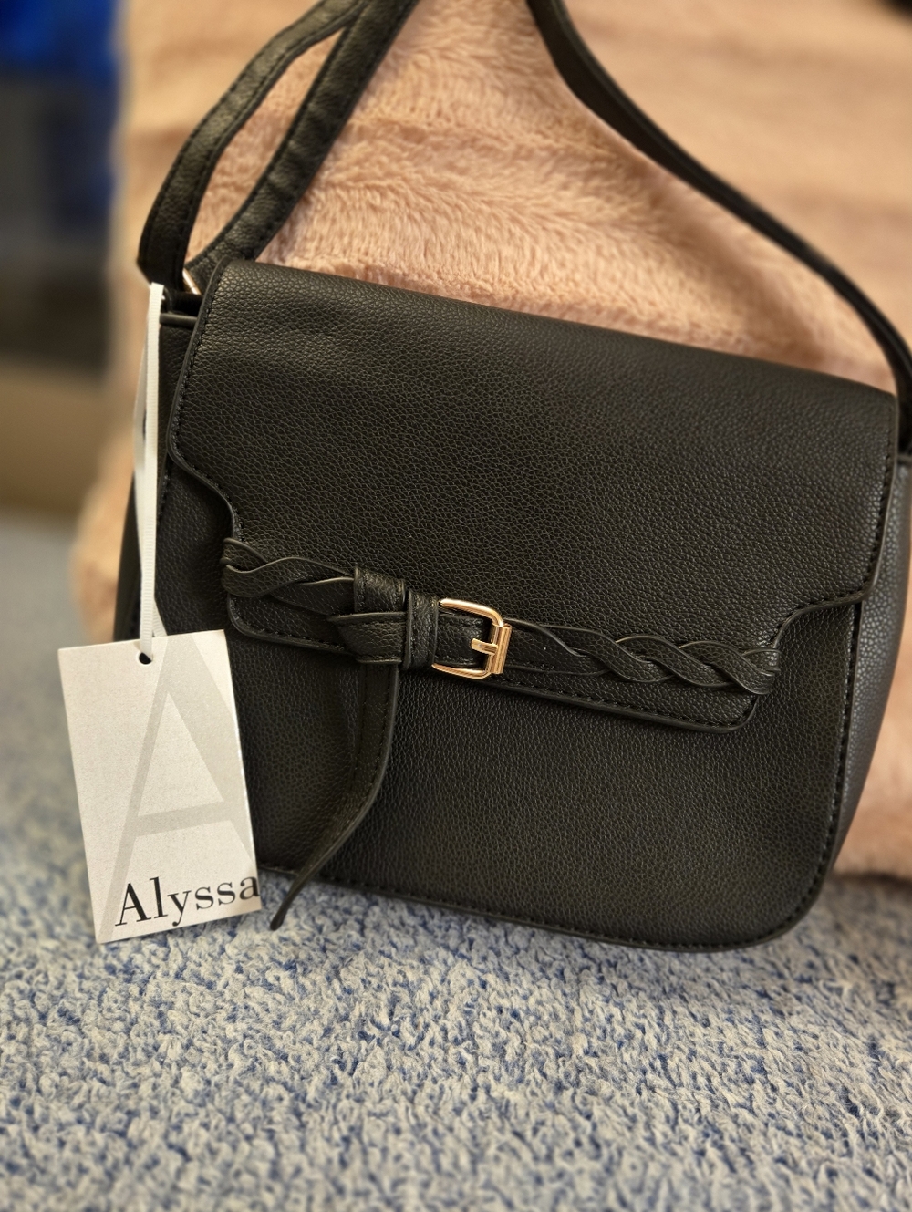 Alyssa Vegan Leather Black Crossbody Bag NWT - Picture 2 of 8